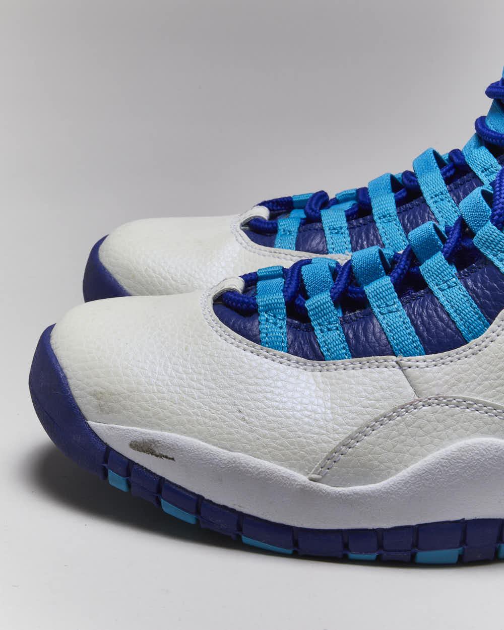 Air Jordan 10 Retro Charlotte Hornet Trainers - UK8.5