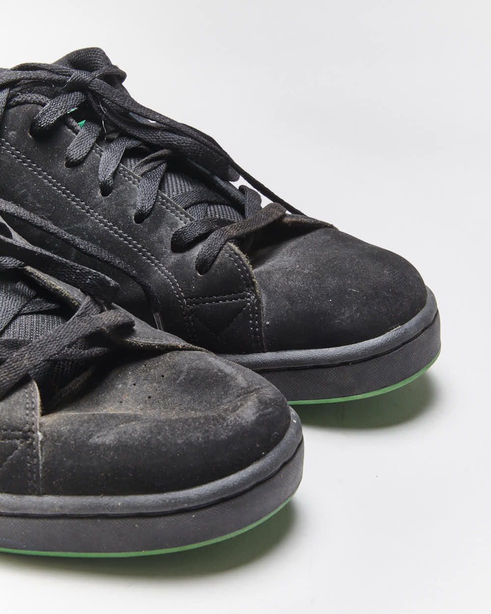 Vintage Y2K DC Shoe Co. Chunky Printed Trainers - UK 10.5