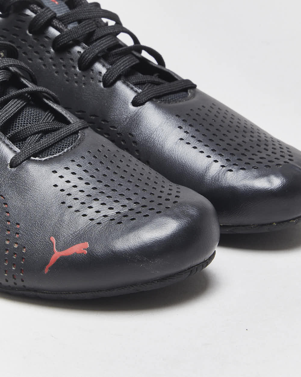 2019 Puma x Ferrari  Drift Cat 5 Low Leather Trainers - UK9.5