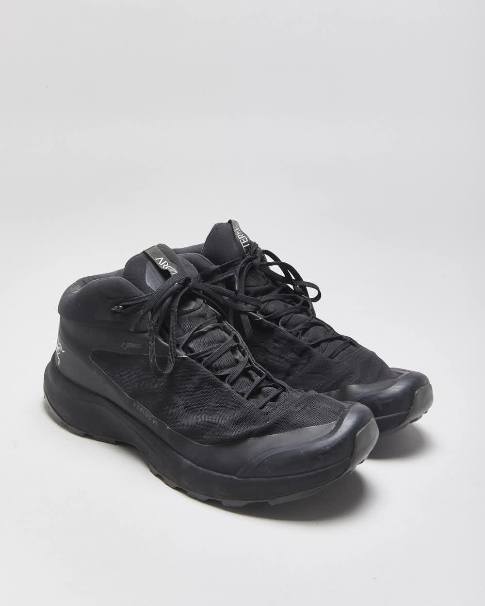 2021 Arc'teryx Aerios FL Gore-Tex Vibram Mid Top Trail Hiking Trainers - UK9