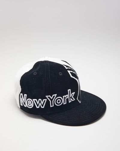 NBA New Ear New York Black And White Snapback