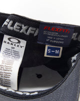 Vintage Oakley O Logo Fitted Cap - S/M