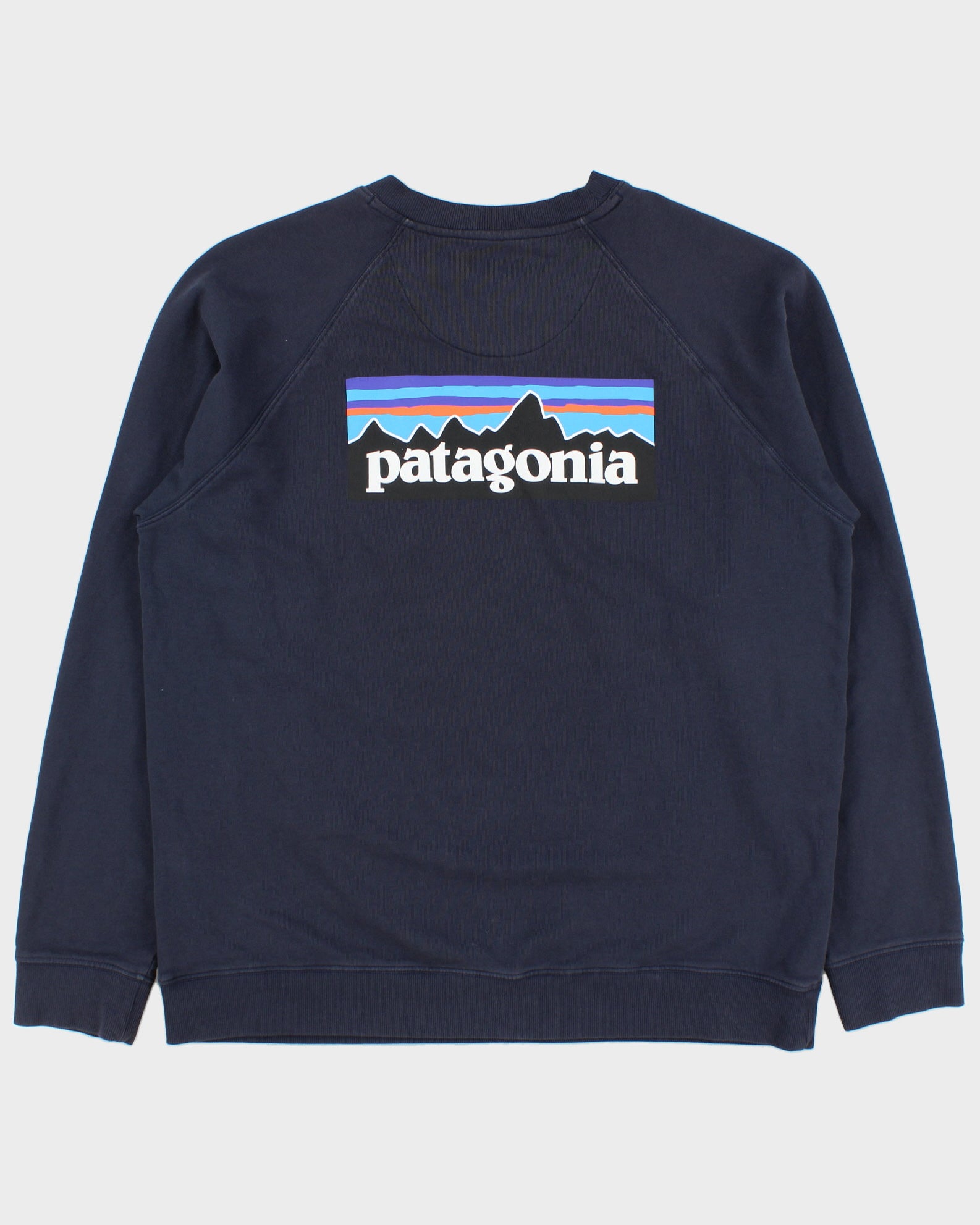 Vintage Patagonia Navy P-6 Logo Organic Fairtrade Regular Fit Crewneck Sweatshirt - L