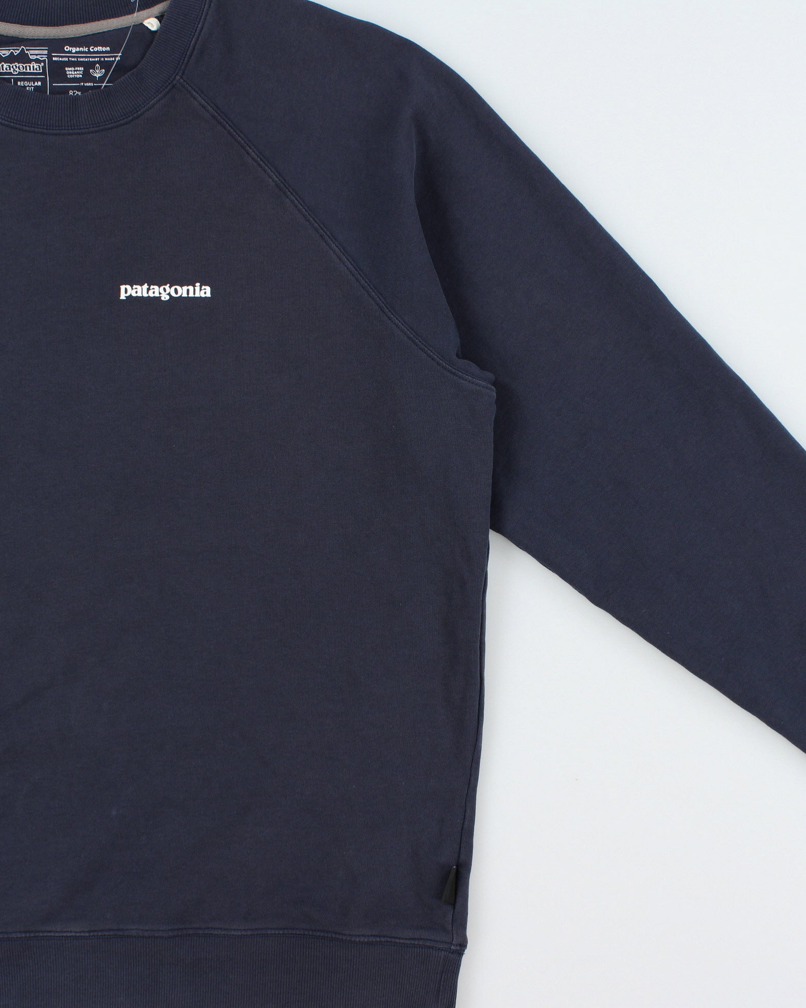 Vintage Patagonia Navy P-6 Logo Organic Fairtrade Regular Fit Crewneck Sweatshirt - L