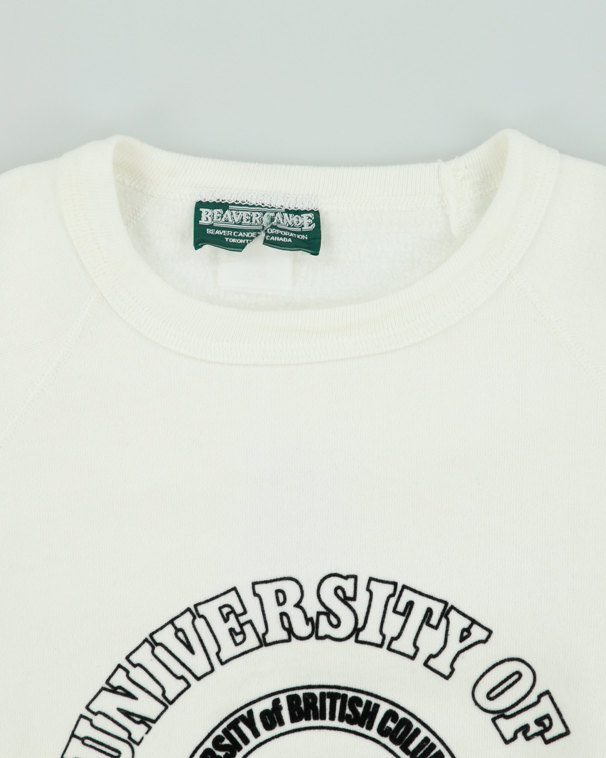 Vintage 1986 Beaver Canoe University Of British Columbia Made In Canada Varsity Crewneck Sweatshirt - M