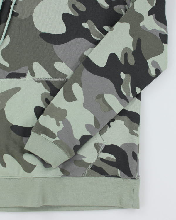 Champion Camouflage Hoodie - M