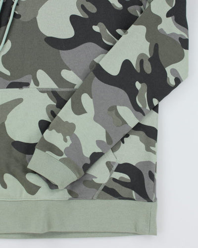 Champion Camouflage Hoodie - M