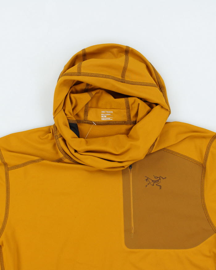 Vintage Arc'teryx Funnel Neck Lightweight Hoodie - M
