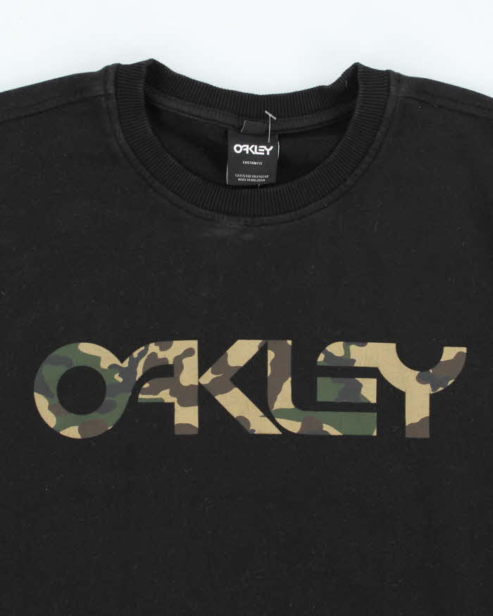 Vintage 2000's Oakley Spell Out Camouflage Logo Sweatshirt - L