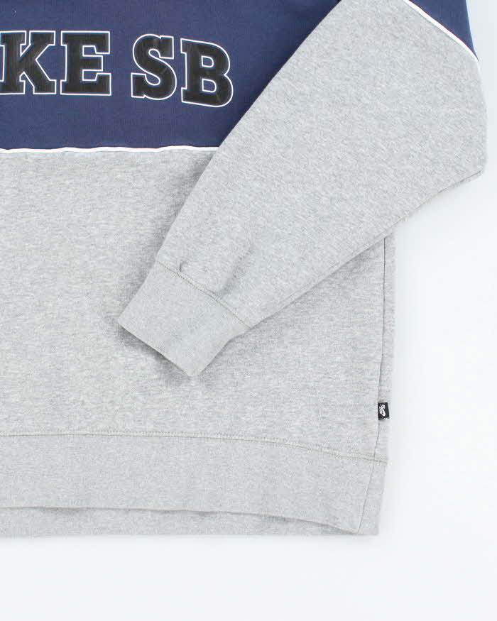 Vintage Nike SB Spell Out Sweatshirt - L