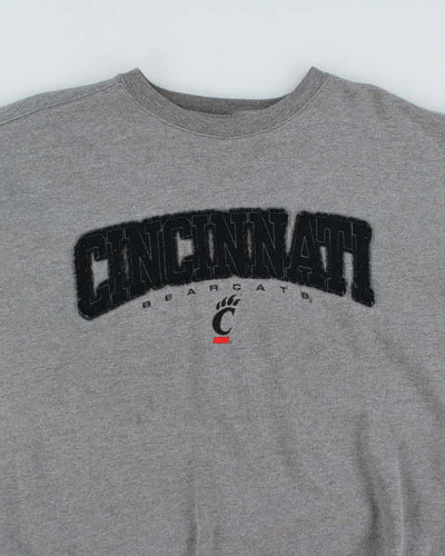 Vintage 2000's Jansport Cincinnati Embroidered Logo Sweatshirt - L