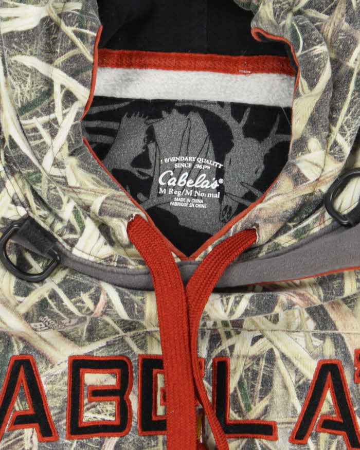Vintage Y2K Cabela's Camouflage Embroidered Hoodie - M