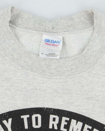 Vintage 2000's A Day to Remember Band Sweatshirt - M