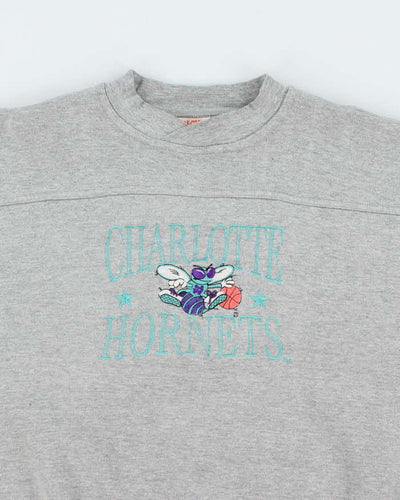 Vintage 2000's Charlotte Hornets NBA Basketball Sweatshirt - M