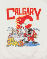 Vintage 80's Calgary Flames Looney Tunes NHL Hockey Sweatshirt - XL