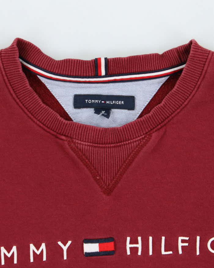 00s Tommy Hilfiger Faded Red Embroidered Logo Crew Neck - M