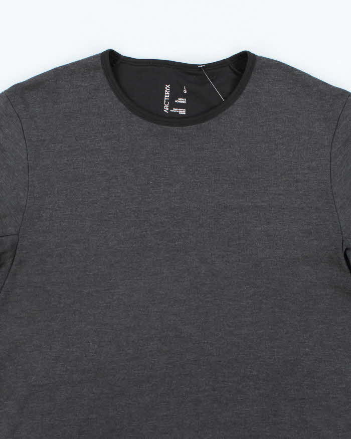 Vintage Arc'teryx Lightweight Hiking Sweatshirt - L