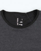 Vintage Arc'teryx Lightweight Hiking Sweatshirt - L