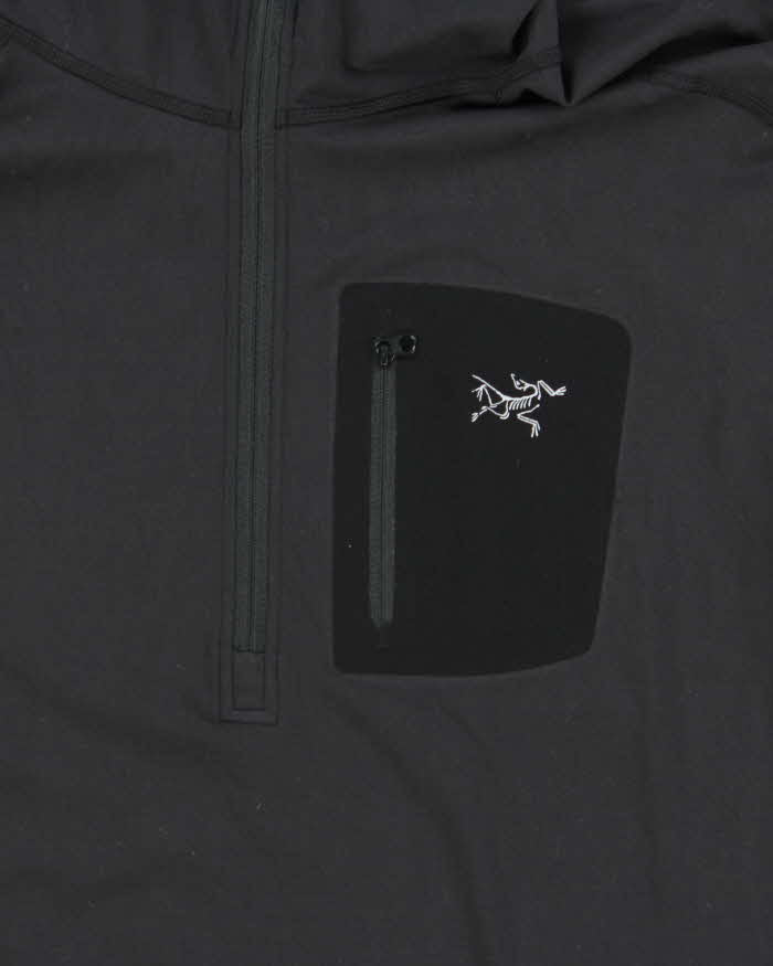 Arc'teryx Black Hooded Quarter Zip Pullover - L