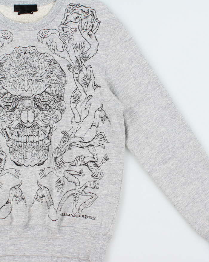 Vintage Alexander Mcqueen Embroidered Hand Skull Crewneck Sweatshirt - M