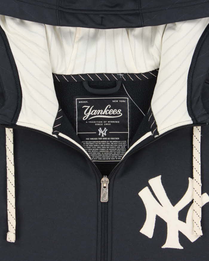 Vintage Nike N.Y Yankees Therma-Fit MLB Full-Zip Hoodie - L