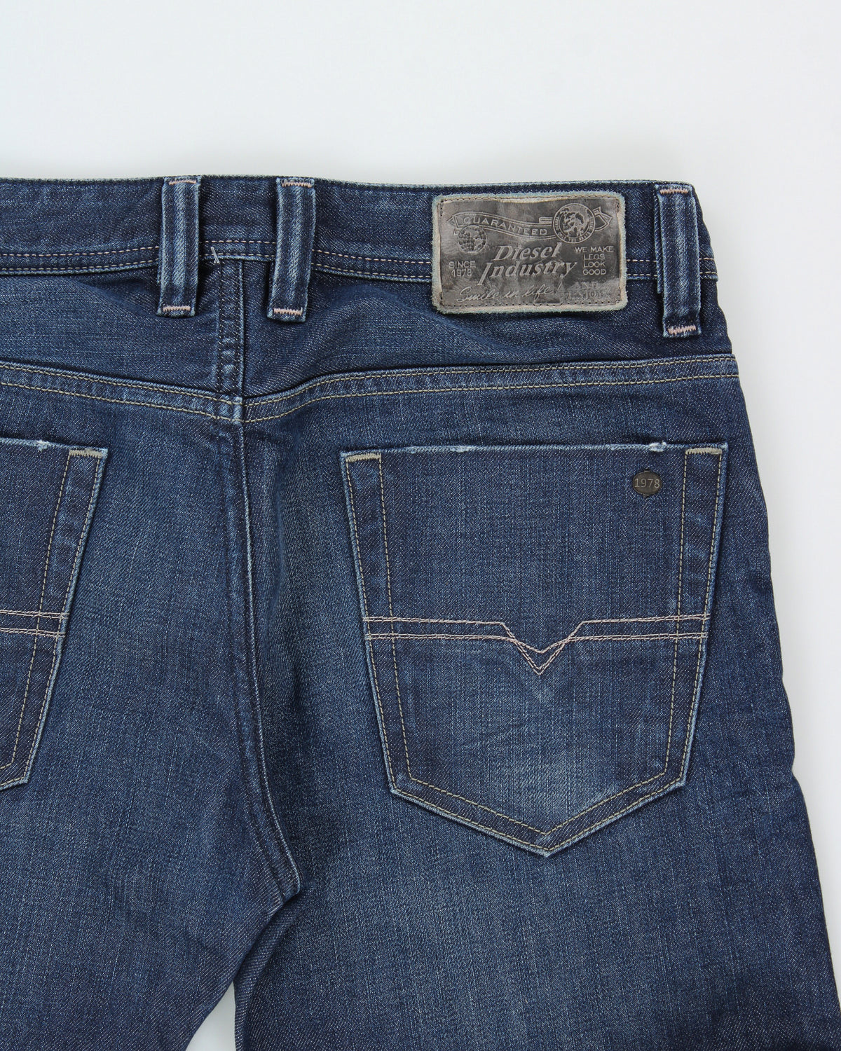 Vintage Y2K 00s Diesel 'Viker' Relaxed Fit Dark Wash Jeans - W31 L28
