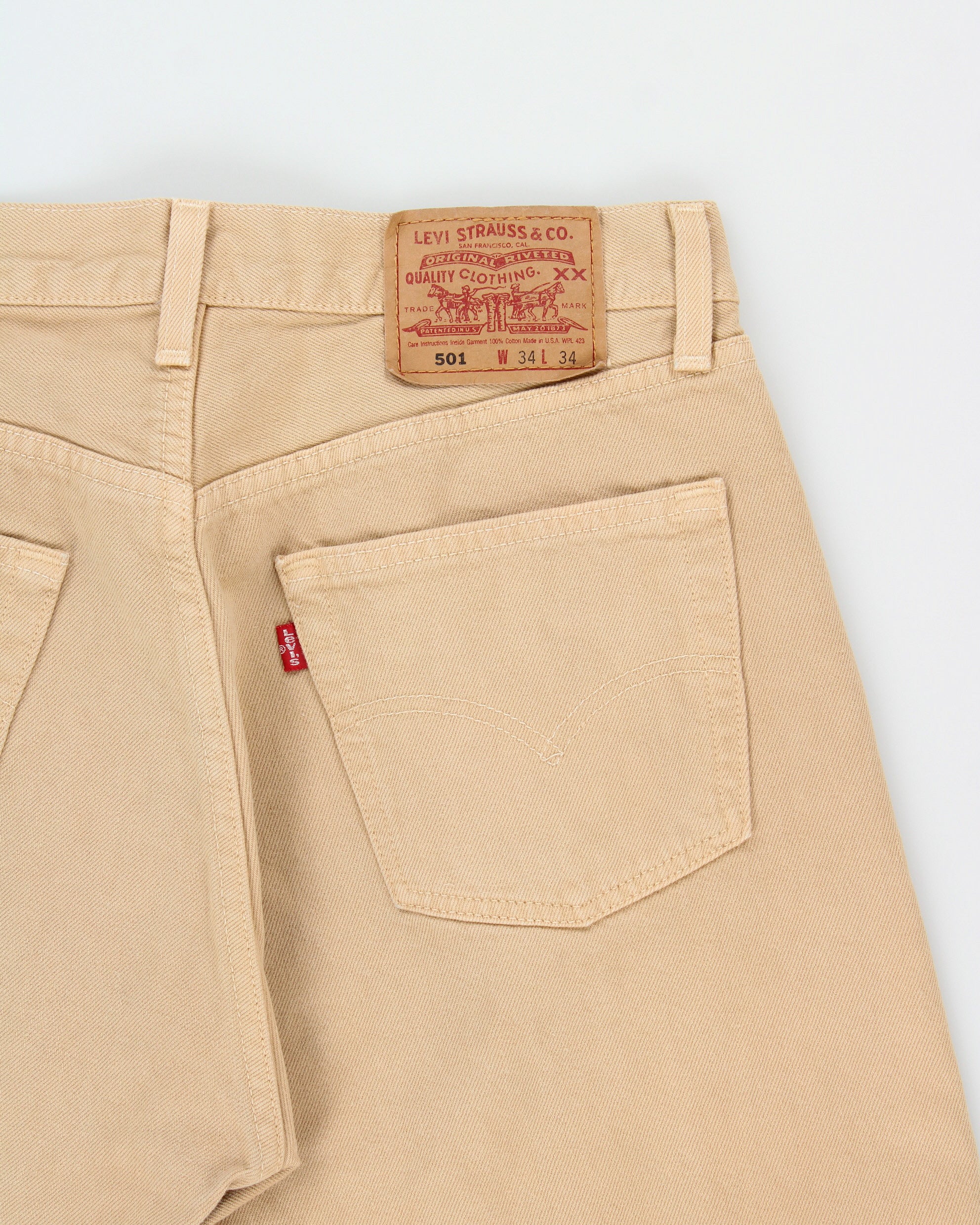 Vintage 2000 Levi's 501 Red Batwing Tag Made In USA Jeans - W32 L30