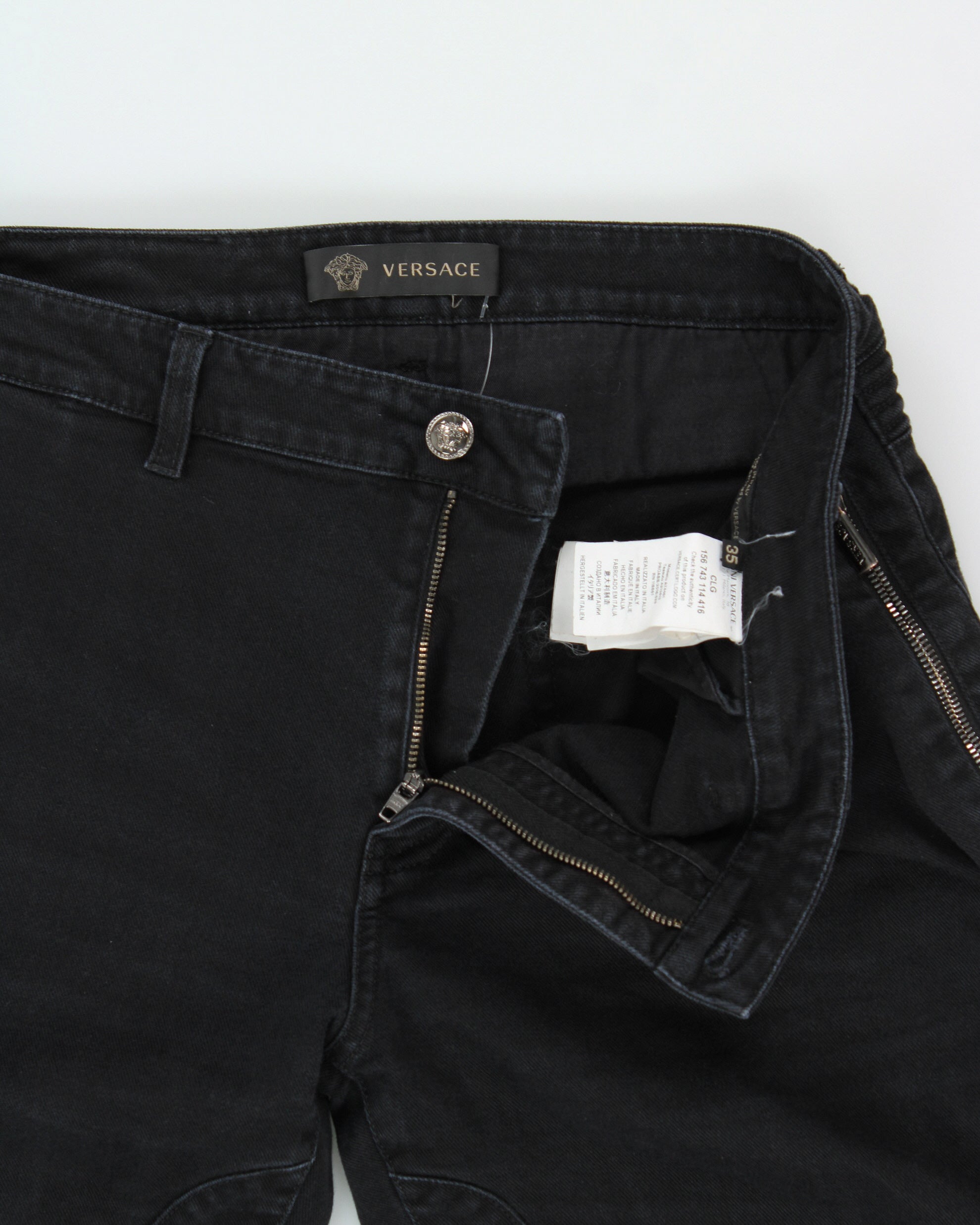 AW2016 Versace Black Low-Rise Slim Fit Motorcycle Denim Biker Jeans - W35 L30