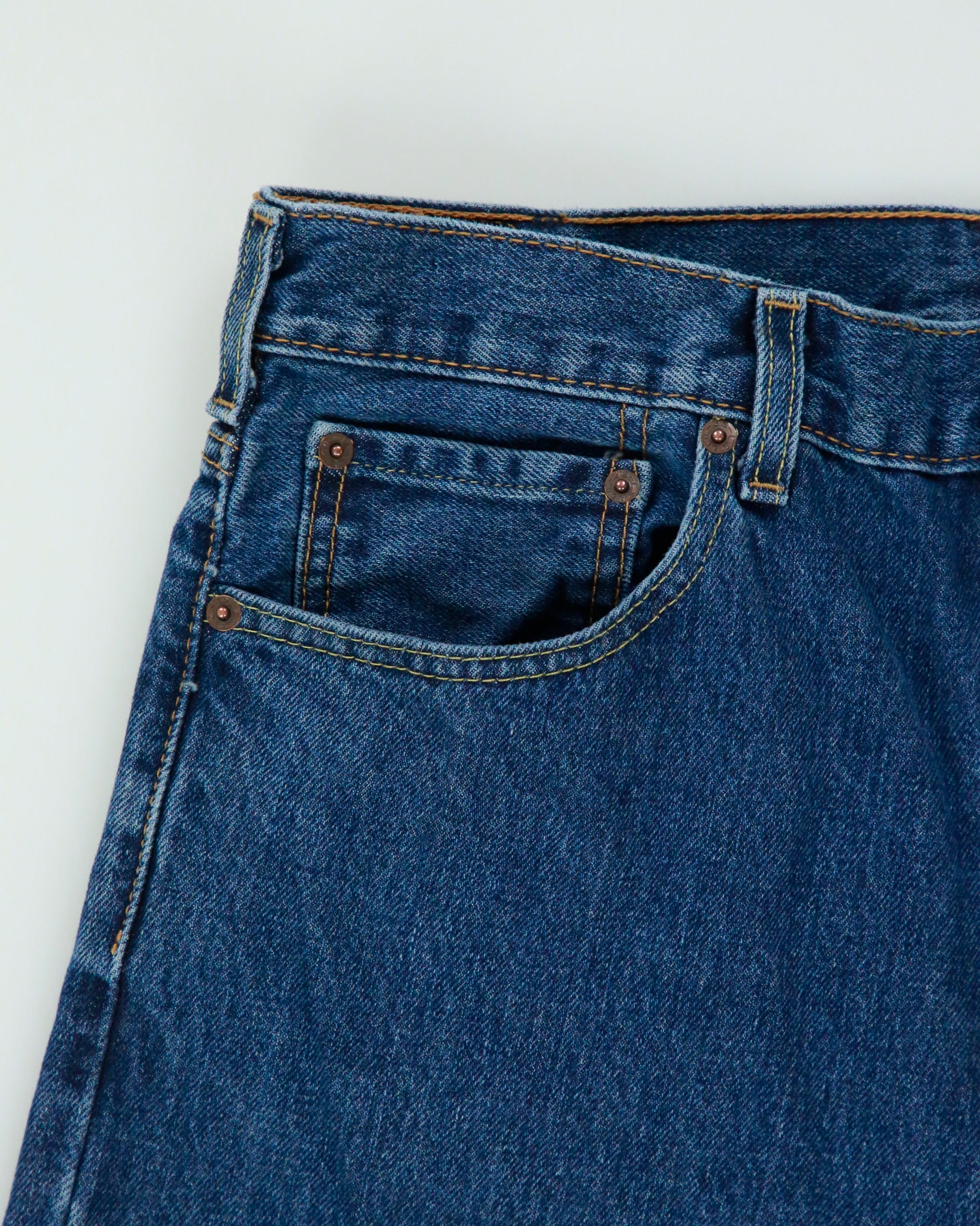 Vintage Levi's 517 Mid Rise Bootcut Jeans - W33 L32
