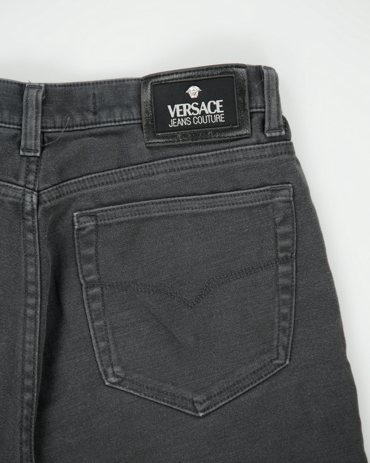 Vintage F/W 2001 Y2K Versace Jeans Couture Mid Rise Faded Black Relaxed Fit Straight Leg Stretch Denim Jeans - W32 L30