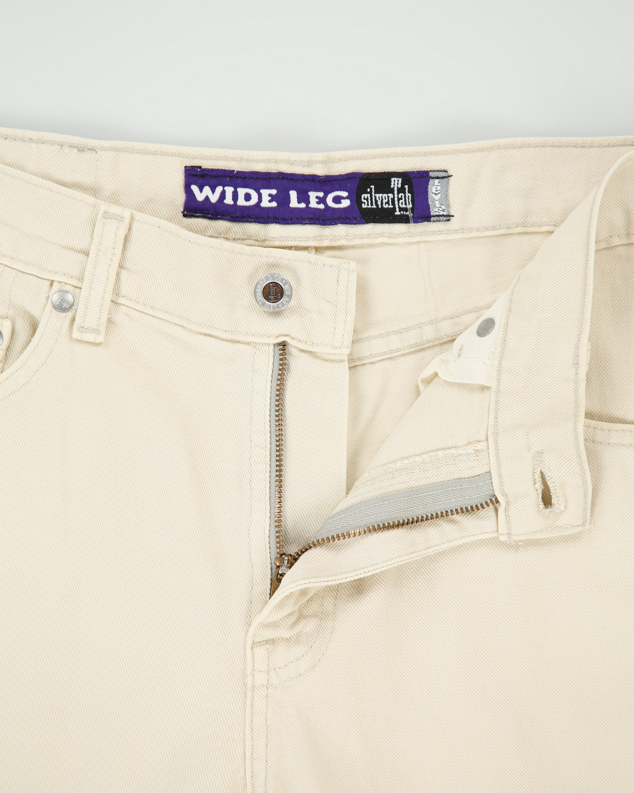 Vintage 2000 Y2K Levi's SilverTab Cream Made In America Mid Rise Baggy Fit Wide Leg Denim Jeans - W29 L30