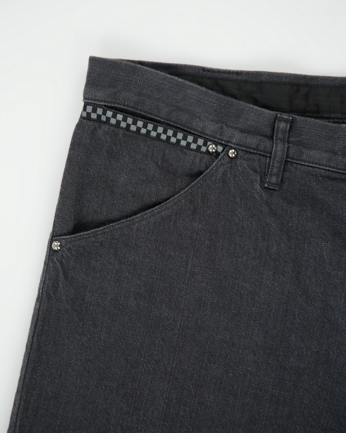 Vintage F/W 2009 Louis Vuitton By Marc Jacobs Damier Mid Rise Embroidered Quatrefoil Pocket Relaxed Fit Straight Leg Denim Jeans - W36 L32