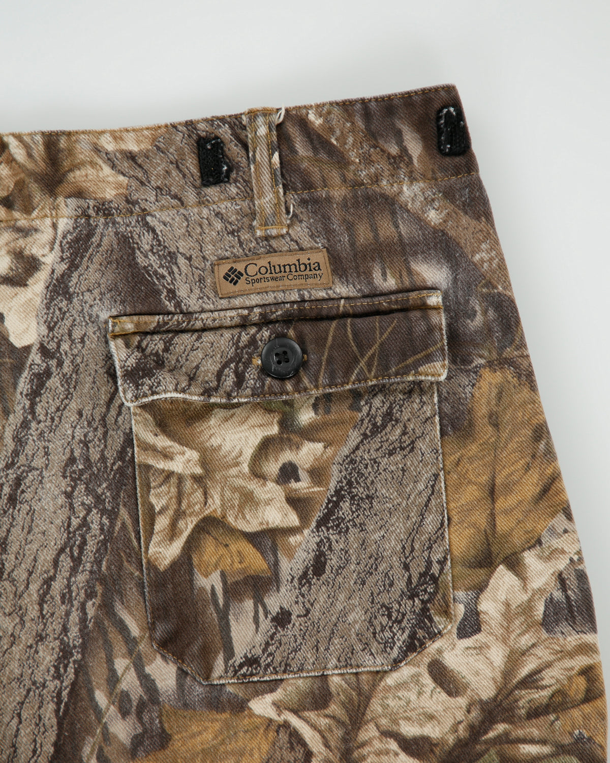 Vintage 1990s Columbia Realtree Mossy Oak Break Up Camo Denim Mid Rise Double Knee Made In USA Relaxed Fit Hunting Cargo Jeans - W36 L30