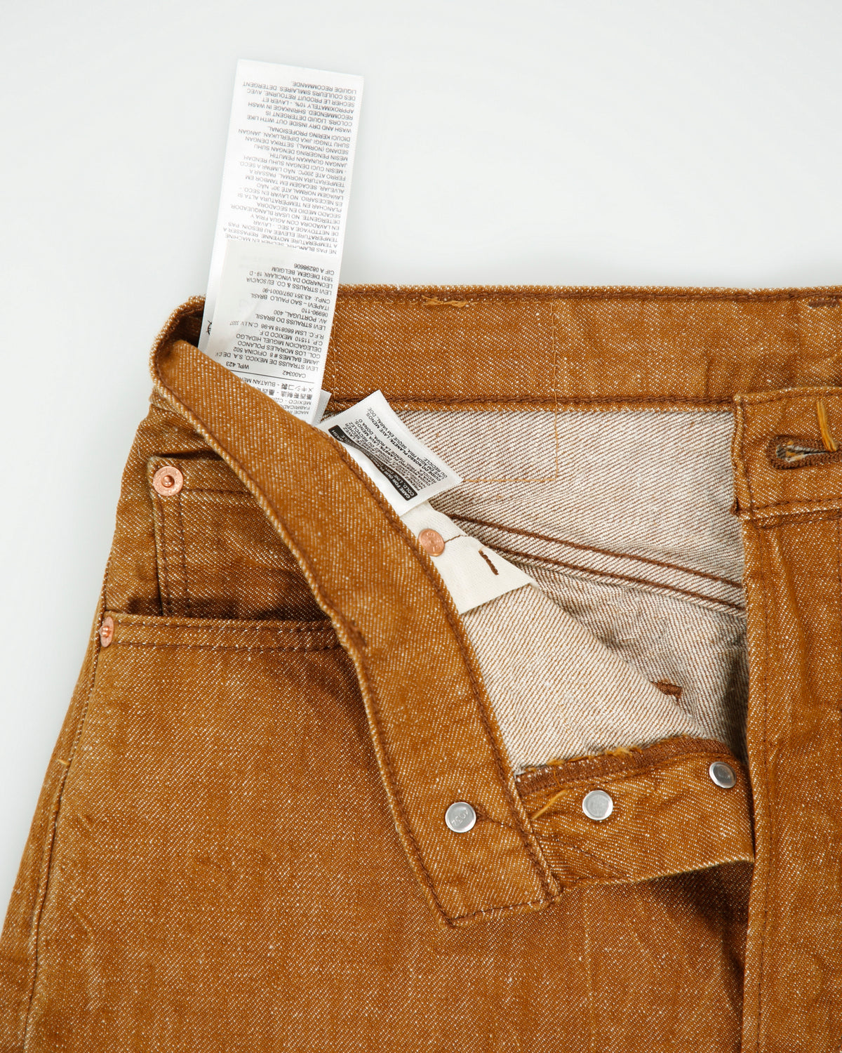 DS Vintage Levi's 501 Red Batwing Tan Mid Rise White Oak Cone Denim Straight Leg Jeans - W31 L30