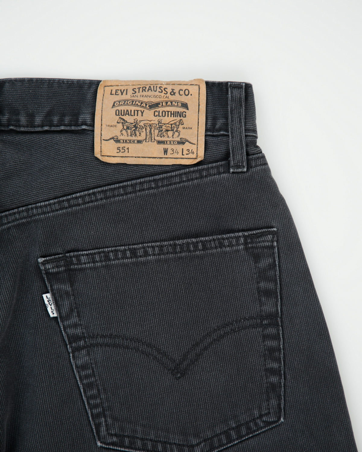 Vintage 1997 Levi's 551 White Tab Black Denim Relaxed Straight Leg Jeans - W32 L32