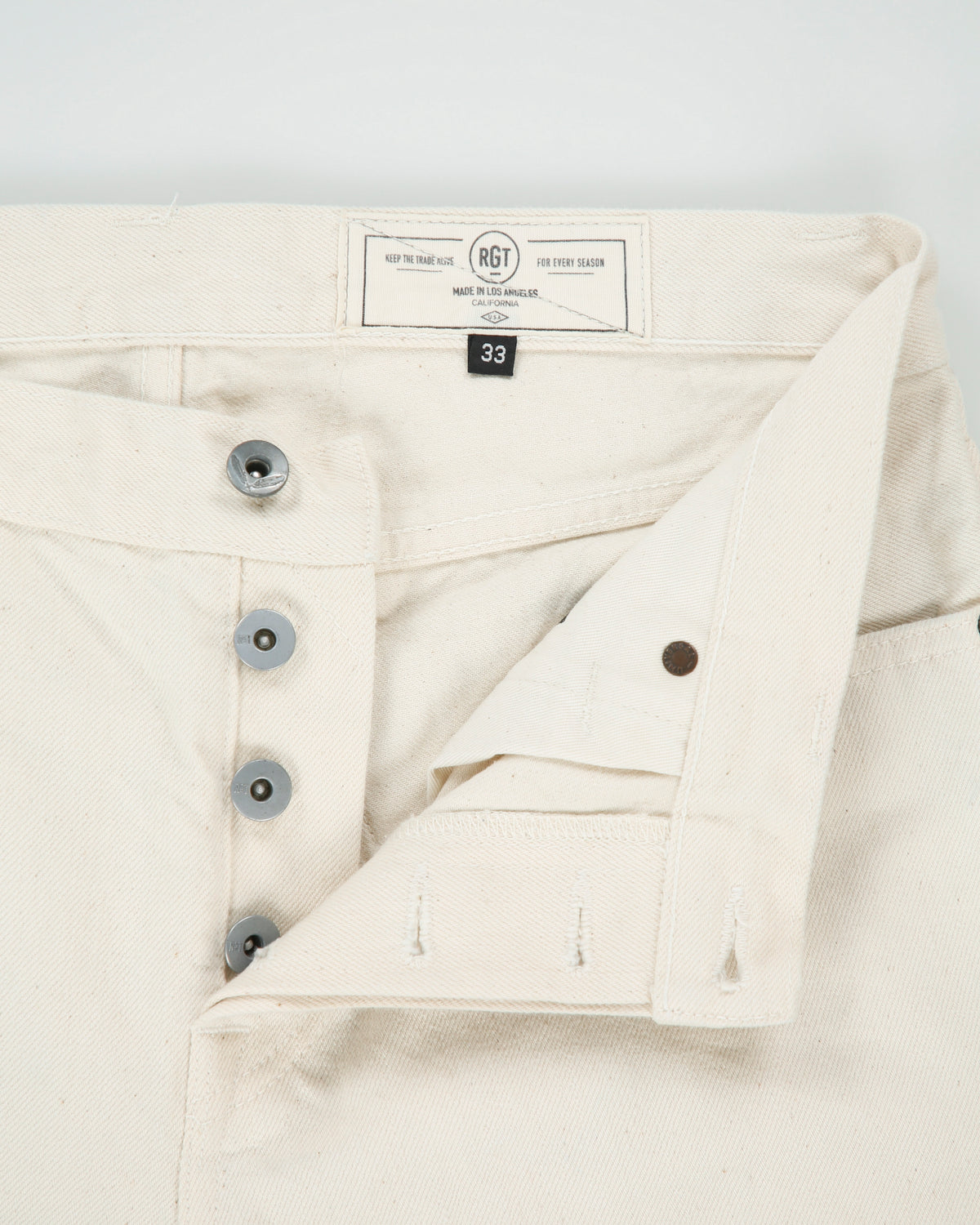 Rogue Territory RGT Cream Mid Rise Made in LA USA Silveridge Japanese Selvedge Denim Slim Straight Leg Jeans - W33 L30