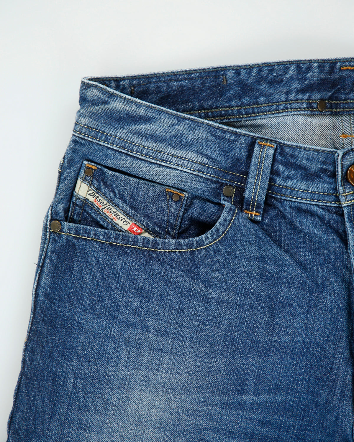 Vintage Y2K Diesel 'Larkee' Low Rise Denim Regular Straight Leg Jeans - W32 L29