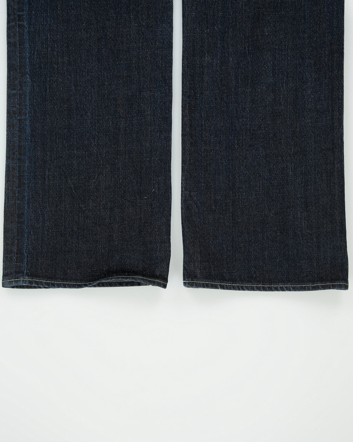 Vintage Y2K 00s Guess 'The Dean' Mid Rise Indigo Denim Relaxed Straight Leg Jeans - W34 L32