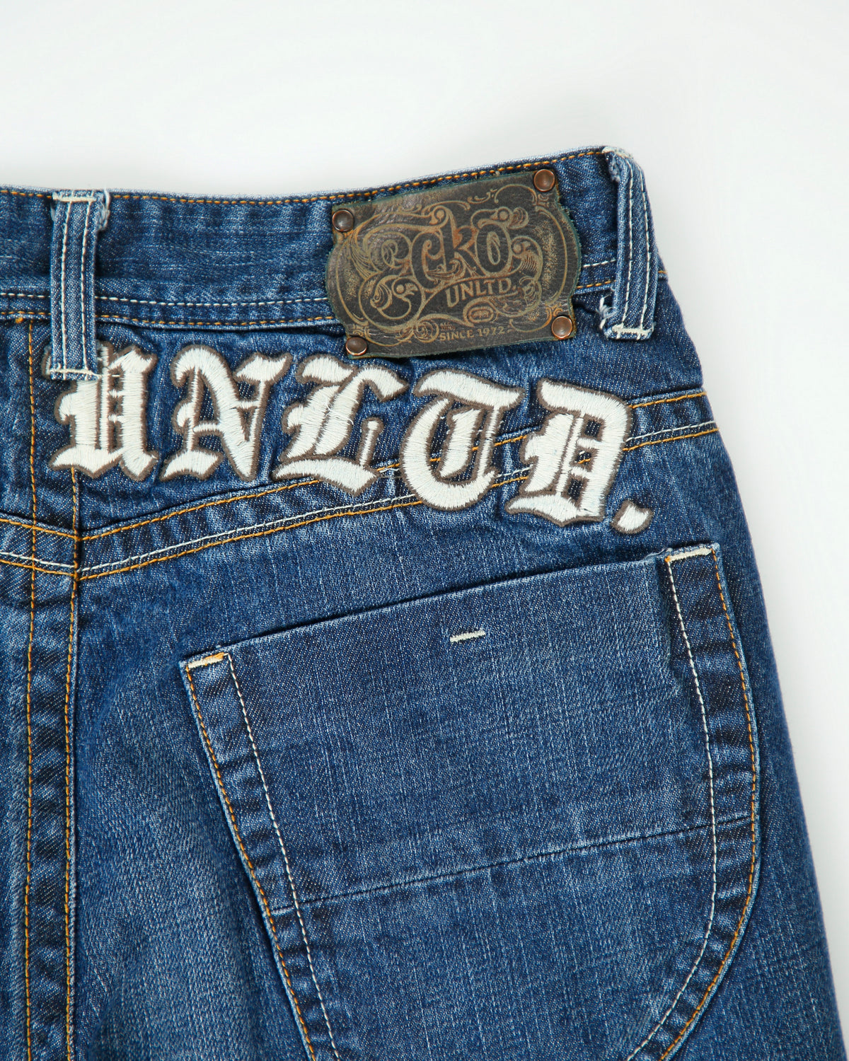 Vintage Ecko UNLTD Rawthentic Mid Rise Embroidered Indigo Denim Straight Leg Tapered Jeans - W32 L32