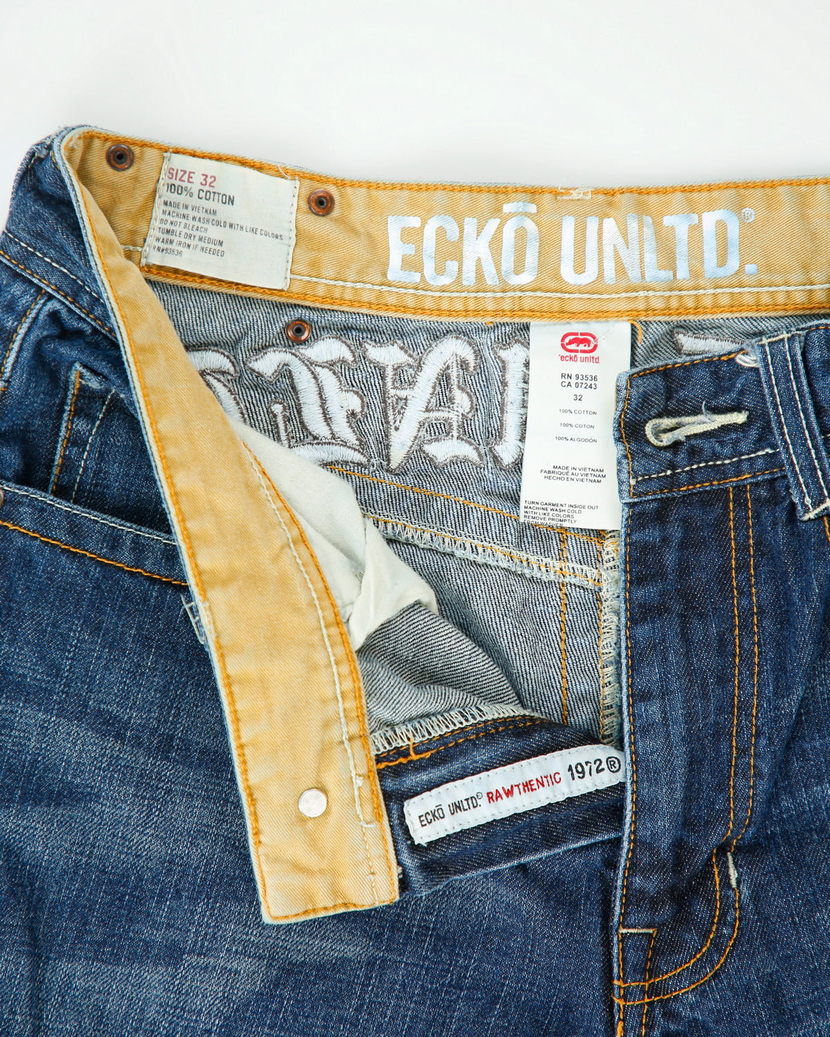 Vintage Ecko UNLTD Rawthentic Mid Rise Embroidered Indigo Denim Straight Leg Tapered Jeans - W32 L32