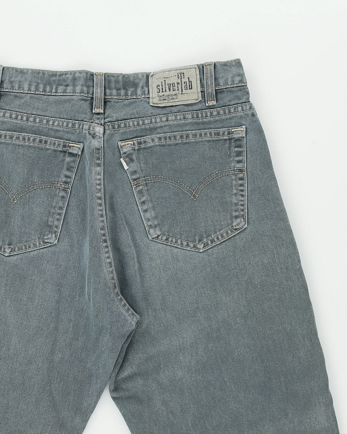 Vintage 1997 Levi's SilverTab Stone Wash Denim Made In Canada Mid Rise Relaxed Fit Tapered Jeans - W33 L32