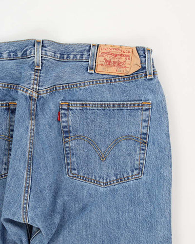 Men's Vintage Levi's 501 Medium Wash Jeans - W36 L33