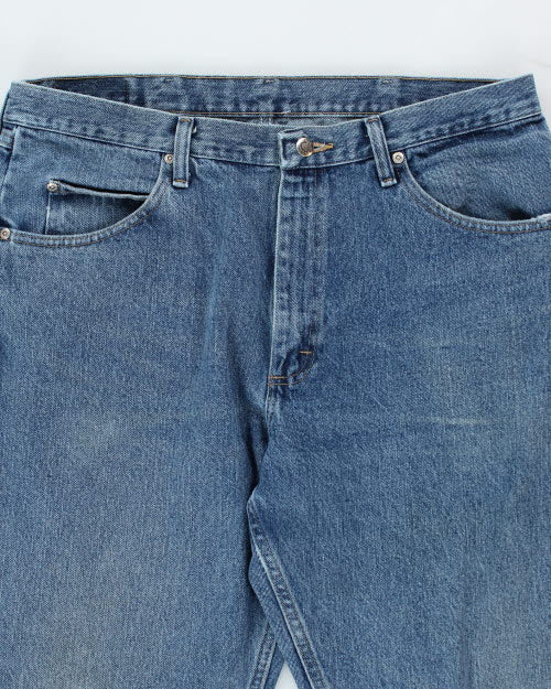 Vintage Wrangler Relaxed Fit Medium Wash Jeans - W34 L29