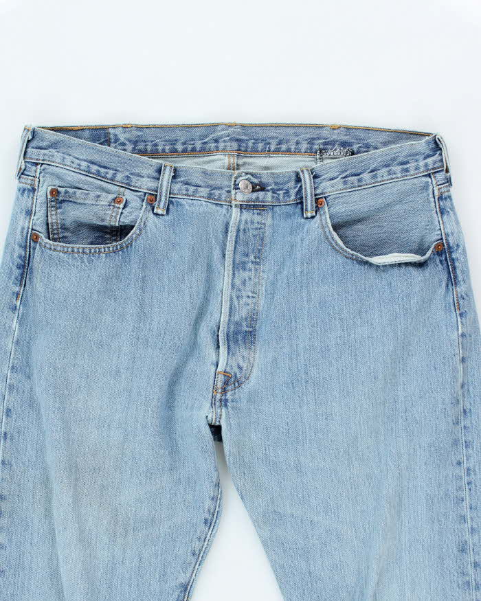 Vintage 90's Levi's 501 Light Wash Denim Jeans - W34 L27