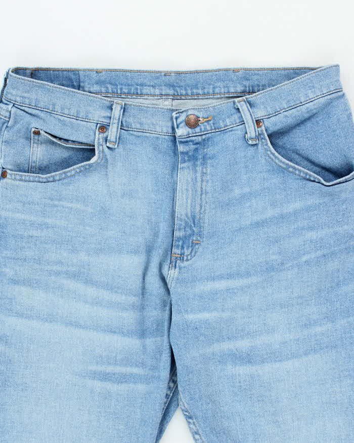 Vintage Wrangler Relaxed Fit Light Wash Jeans - W32 L28