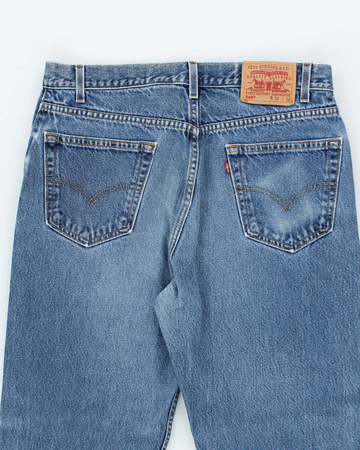 Vintage 90's Levi's 505 Medium Wash Jeans - W33 L34