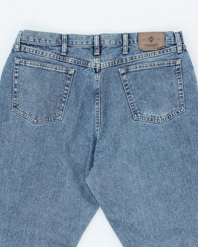 Vintage 90's Wrangler Faded Medium Wash Straight Leg Jeans - W34 L32