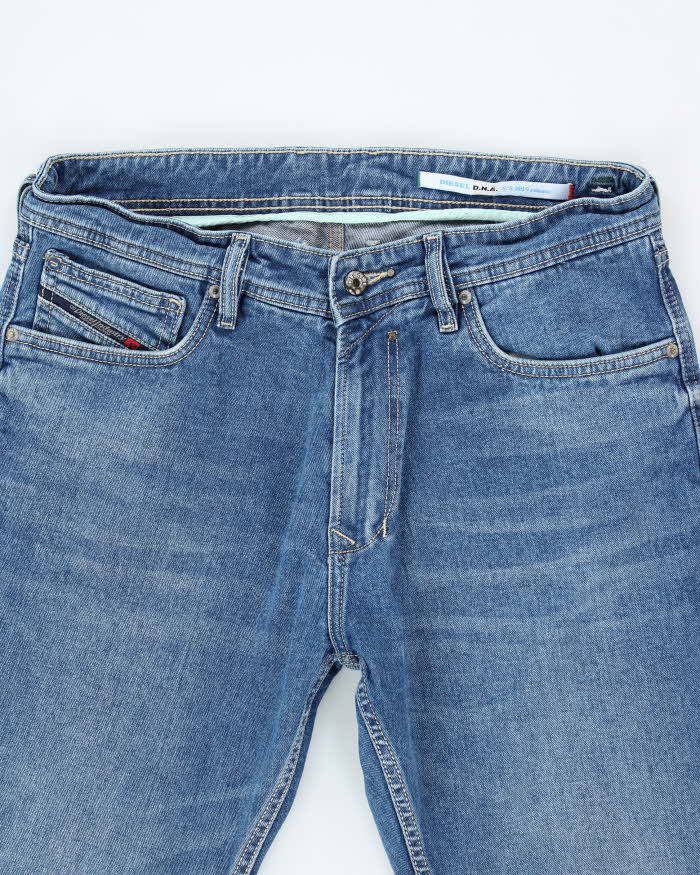 Diesel D.N.A S/S 2019 Release Medium Wash Straight Leg Jeans - W32 L30