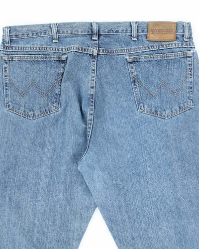 Vintage 90's Wrangler Medium Wash Relaxed Fit Jeans - W38 L32