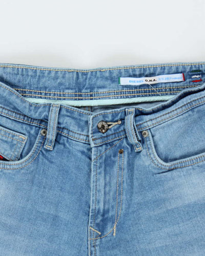 SS2019 Diesel DNA Light Wash Denim Straight Leg Bootcut Jeans - W30 L28